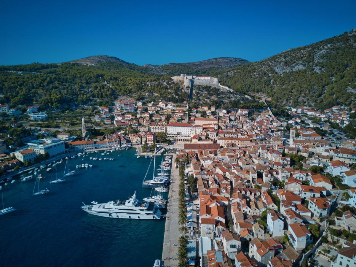 Sunrise Apartment Hvar Hvar Town Buitenkant foto